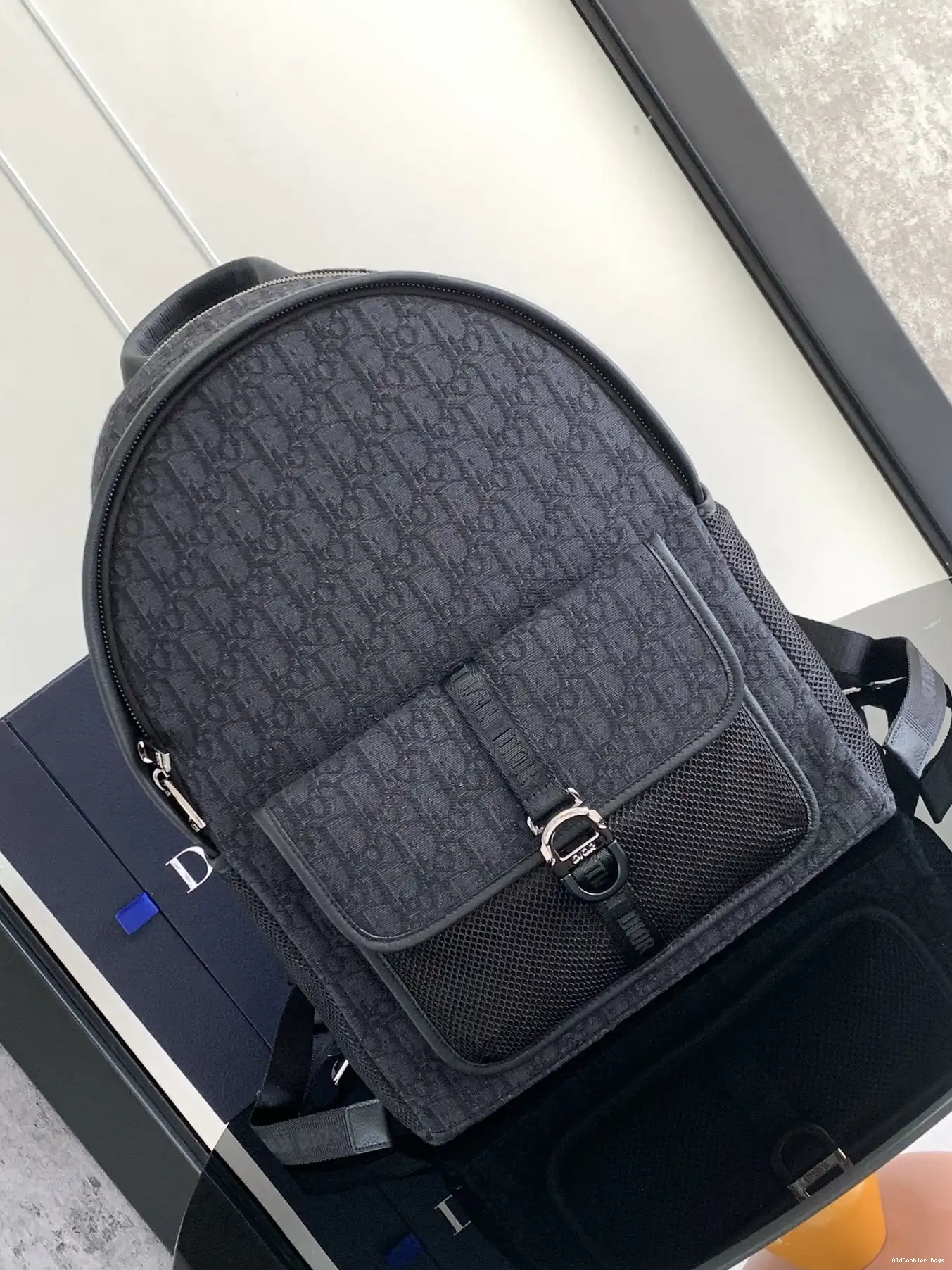 OldCobbler Bags DIRO 8 Backpack 0705